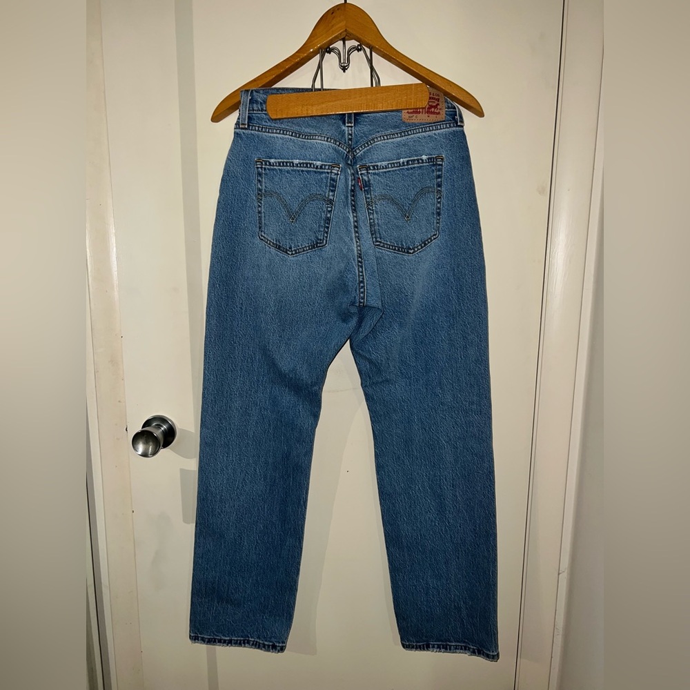 Levi's Women’s Classic Curve Blue Jeans